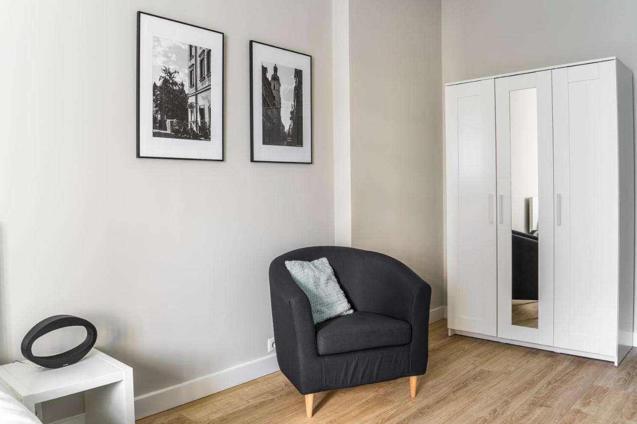 Apartament 3v *